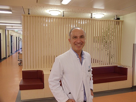 Dr. med. Kamiar Fartash